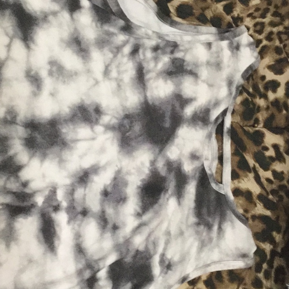Grey whit and black tie die shirt